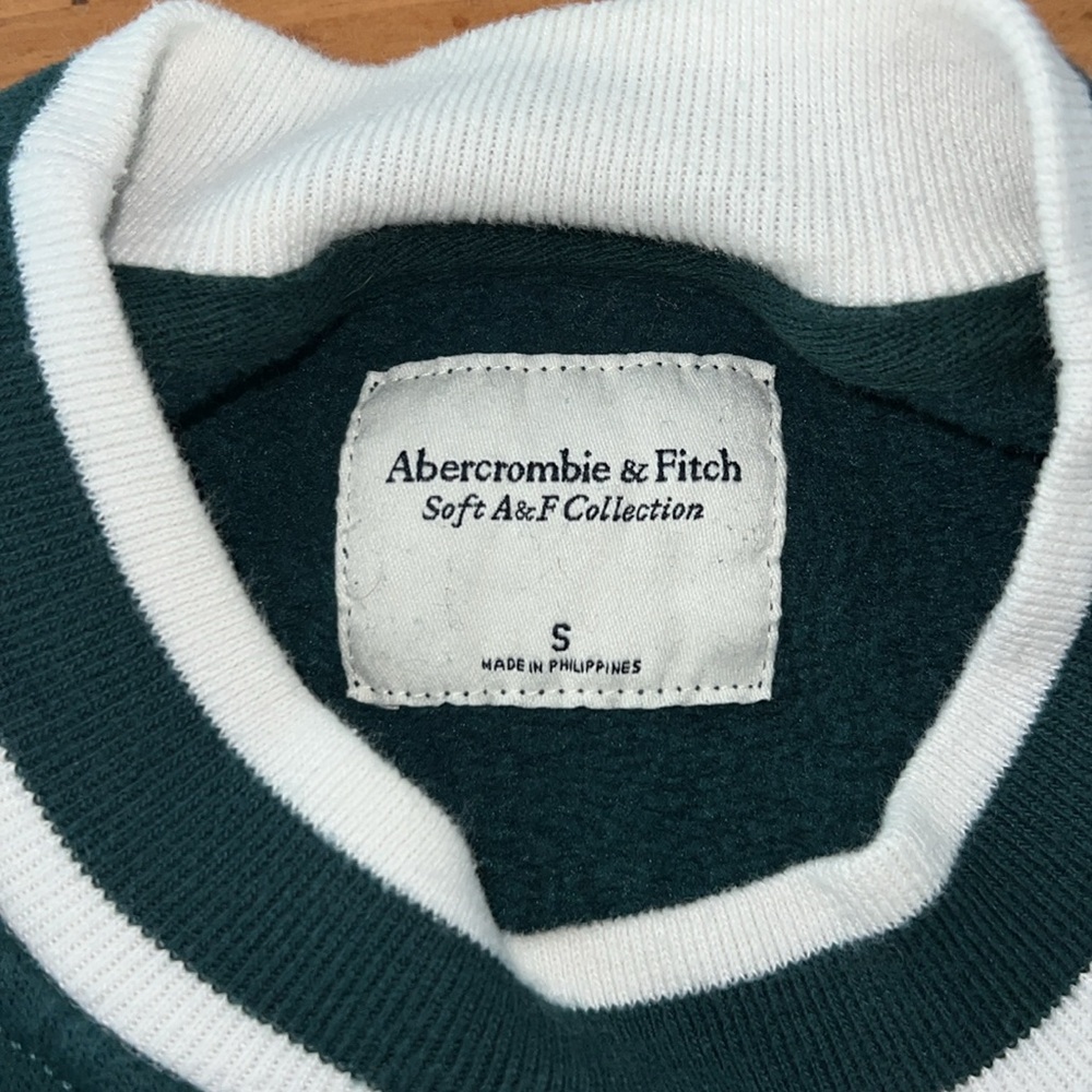 Abercrombie and Fitch Denver Ski Club sweatshirt S - Picture 8 of 12